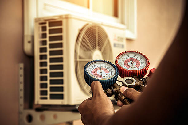Professional Hvac technician working in Perkasie, PA